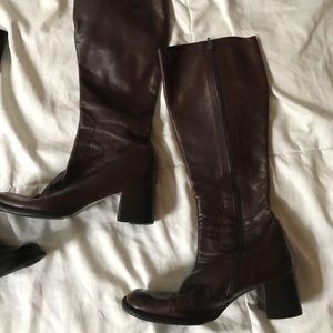 Varda knee high boots